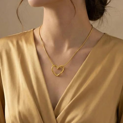JYARSH 18K Gold Plated Heart Pendant Chain Necklace for Women & Girls | Anti Tarnish Stainless Steel Minimal Love Locket Stylish Everyday Wear Jewellery Valentine, Anniversary Birthday G : Amazon.in: Fashion